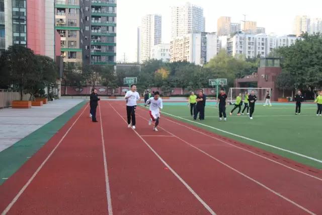 美心工艺门冬季运动会图6*100接力跑